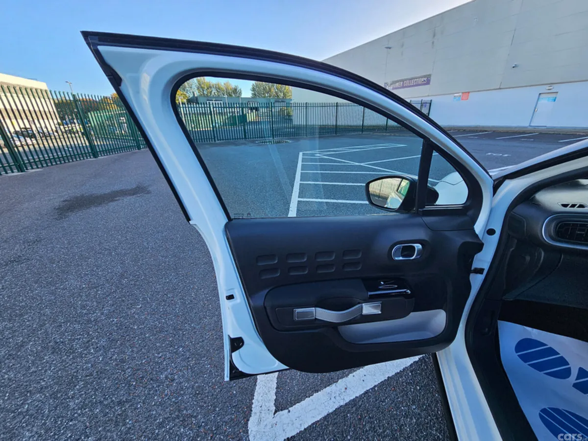 Citroen C3 Hatchback, Petrol, 2019, White