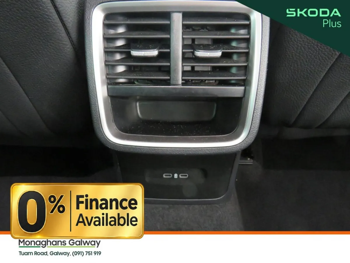Skoda Octavia Hatchback, Diesel, 2026, White