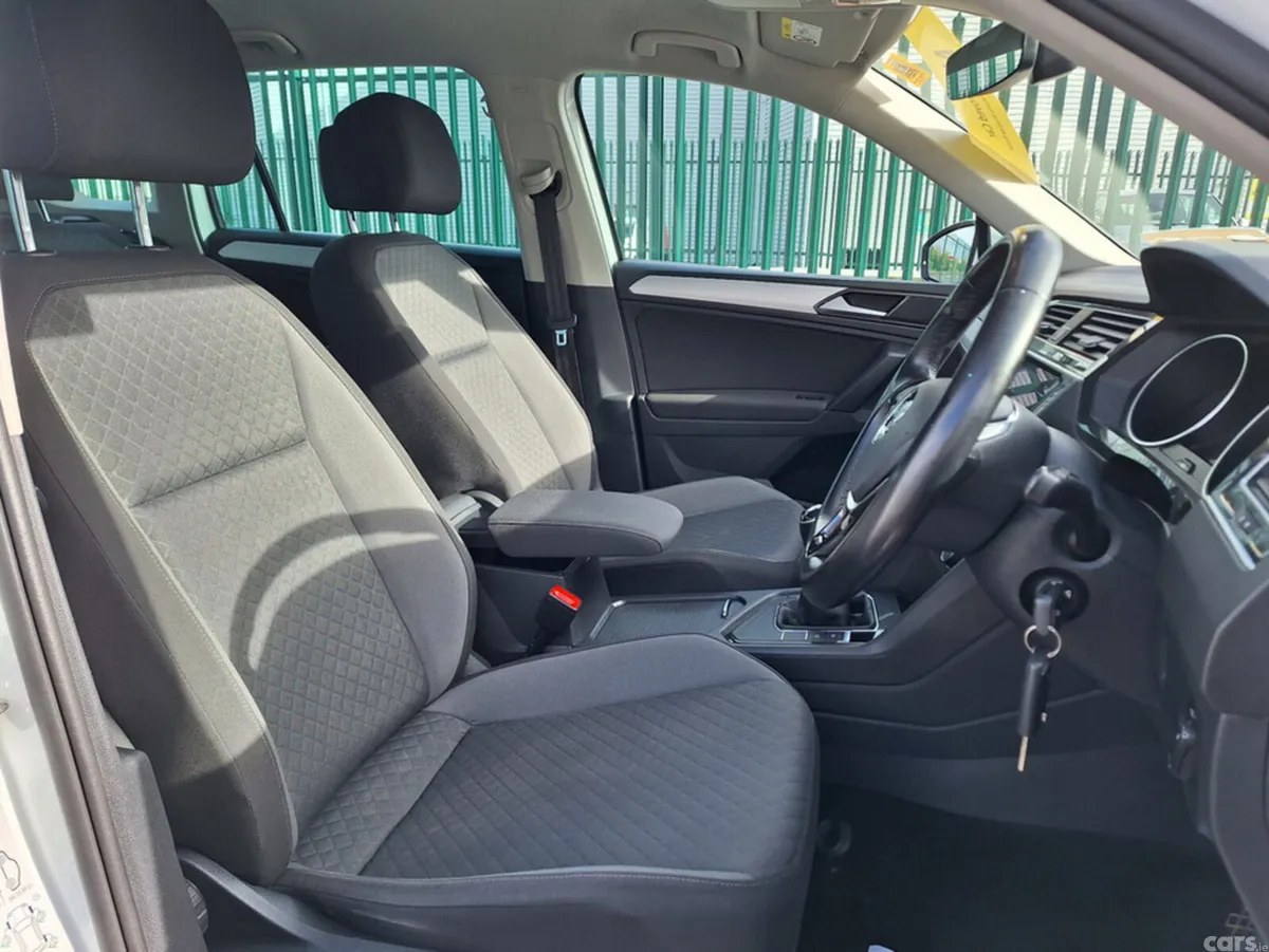 Volkswagen Tiguan Estate, Diesel, 2017, White