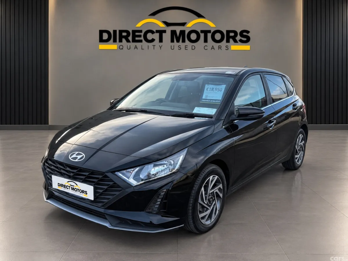 Hyundai i20 Hatchback, Petrol, 2024, Black