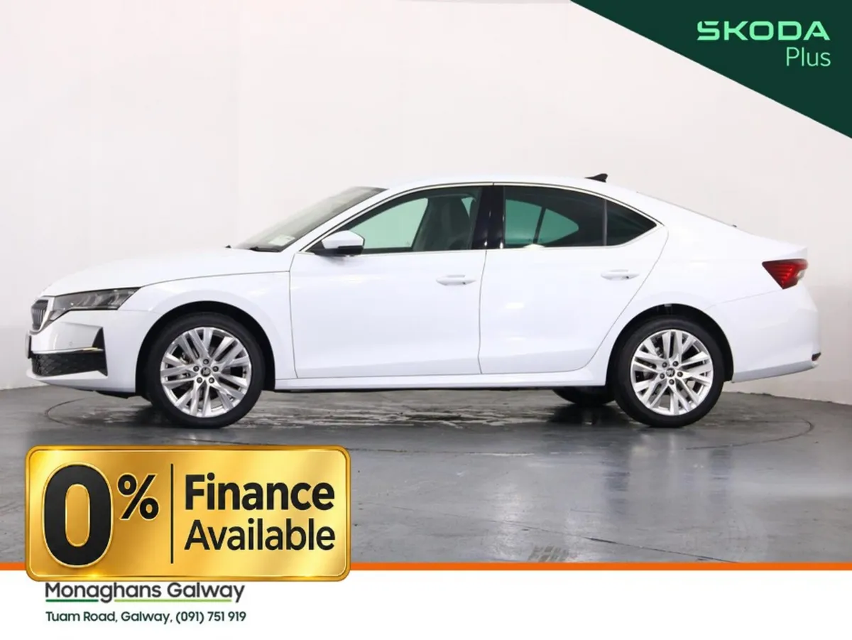Skoda Octavia Hatchback, Diesel, 2026, White