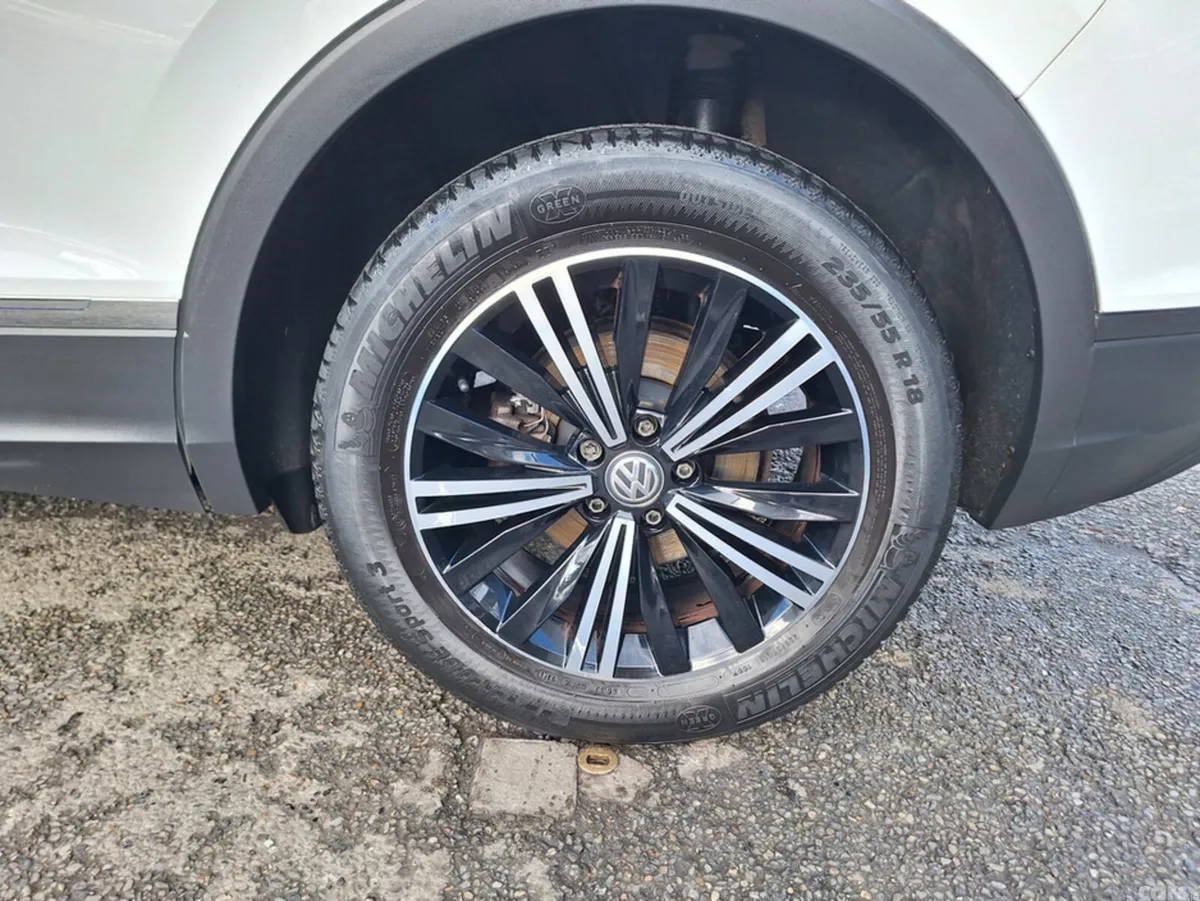 Volkswagen Tiguan Estate, Diesel, 2017, White