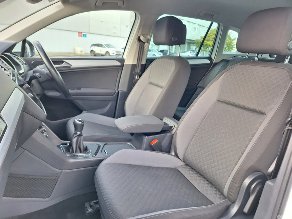 Volkswagen Tiguan Estate, Diesel, 2017, White