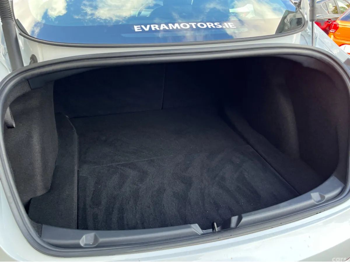Tesla Model 3 Saloon, Electric, 2023, White