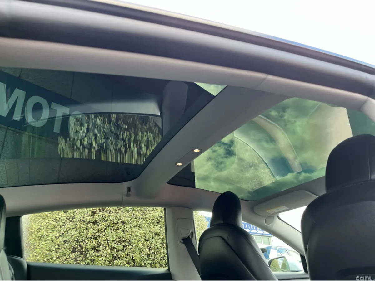 Tesla Model 3 Saloon, Electric, 2023, White