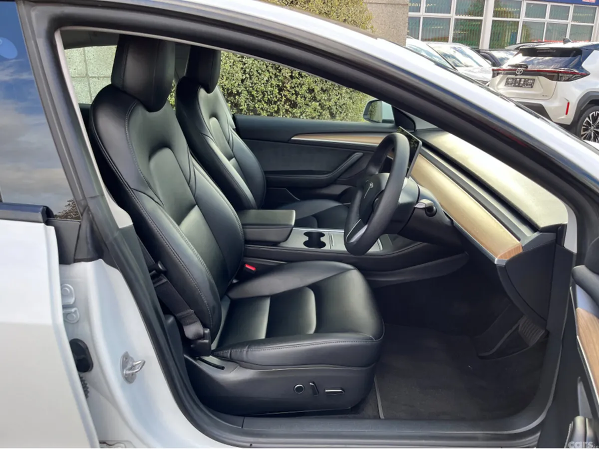 Tesla Model 3 Saloon, Electric, 2023, White