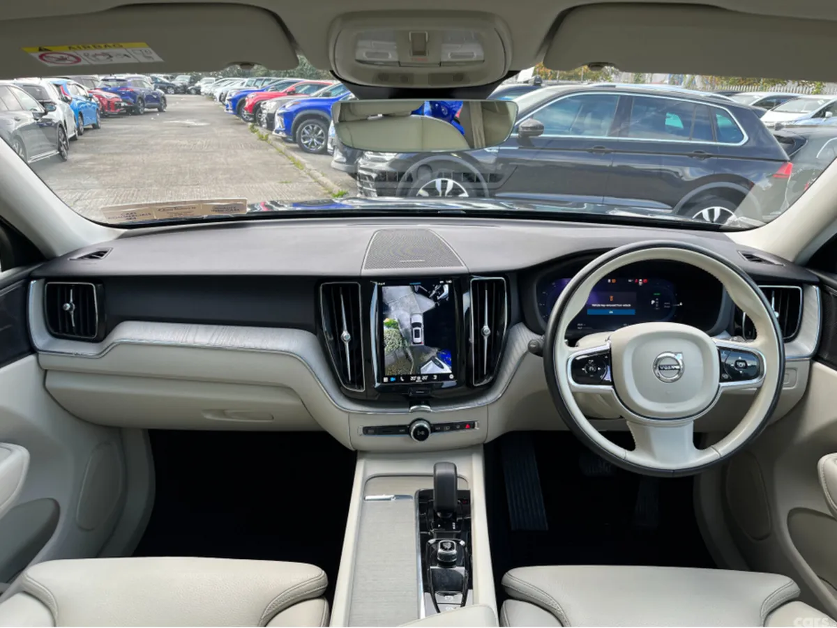 Volvo XC60 SUV, Petrol Plug-in Hybrid, 2024, Grey