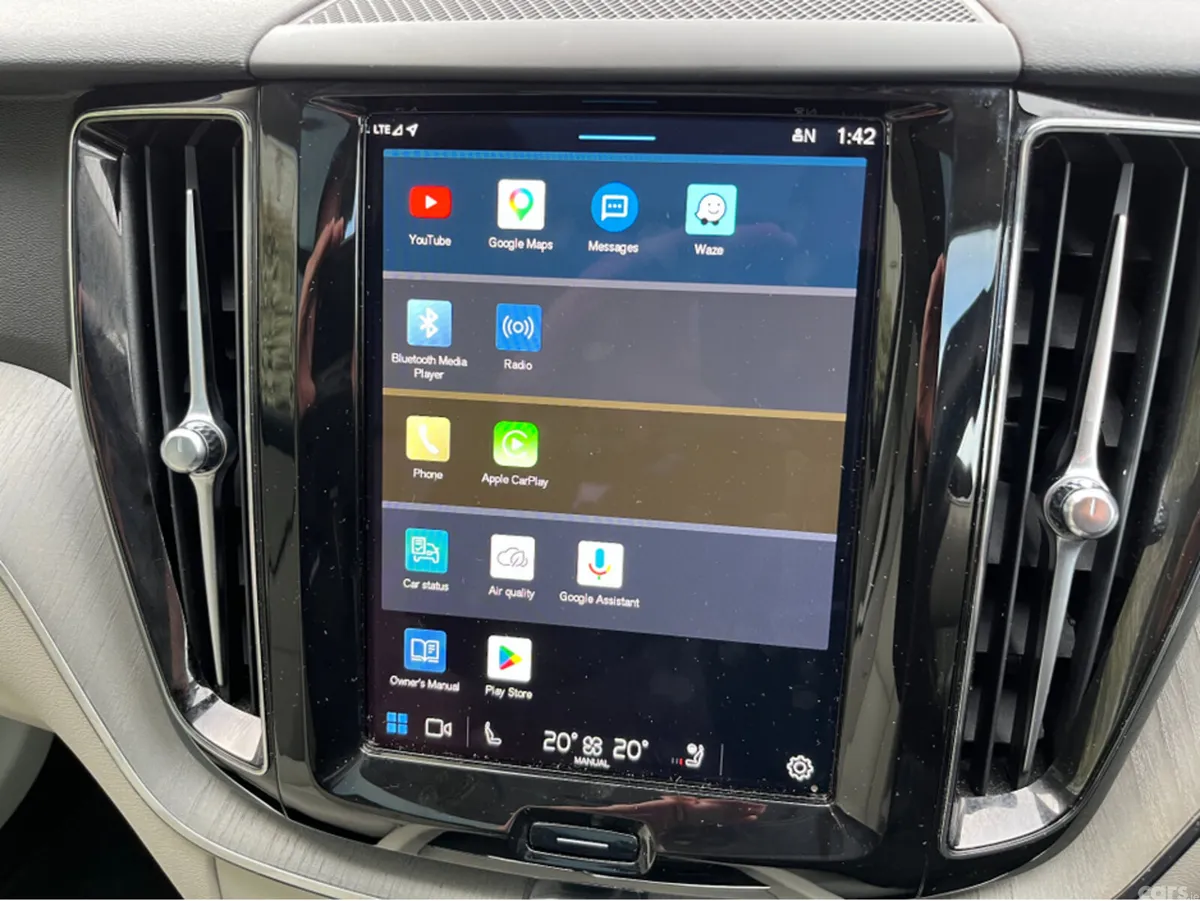 Volvo XC60 SUV, Petrol Plug-in Hybrid, 2024, Grey