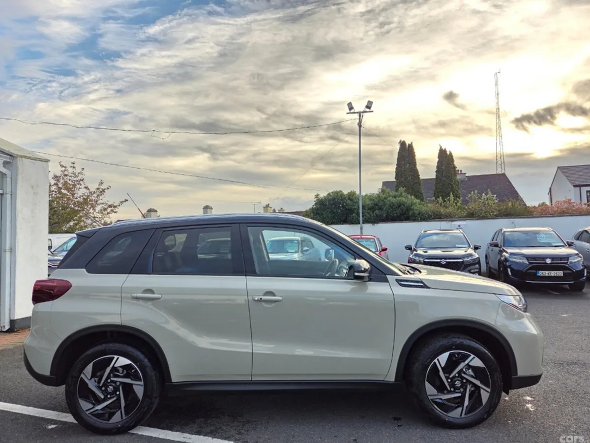 Suzuki Vitara Hatchback, Petrol Hybrid, 2026, White