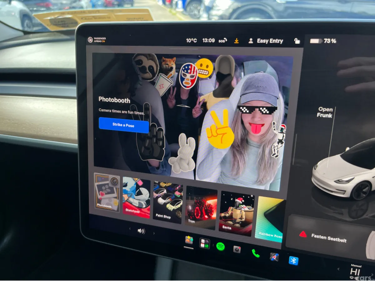 Tesla Model 3 Saloon, Electric, 2023, White