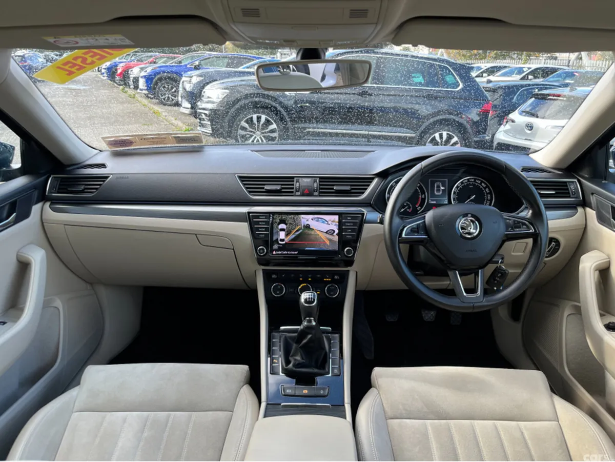 Skoda Superb Saloon, Diesel, 2016, Blue