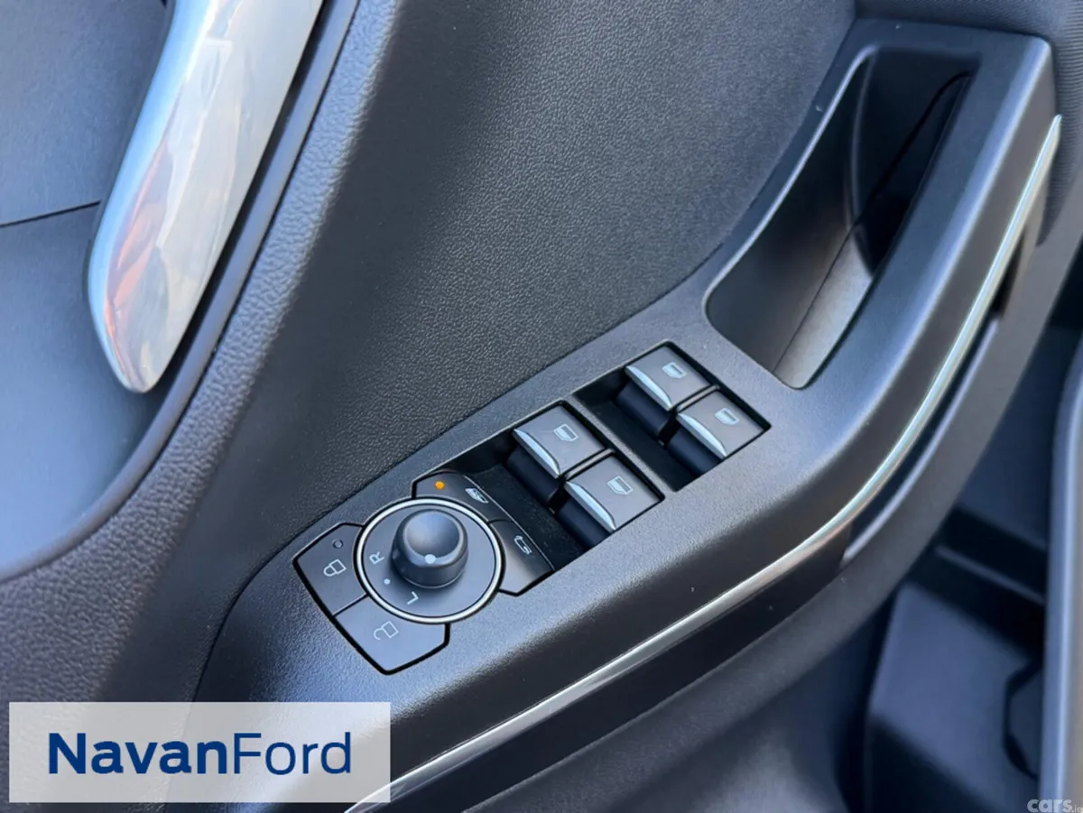 Ford Puma SUV, Petrol Hybrid, 2024, Grey