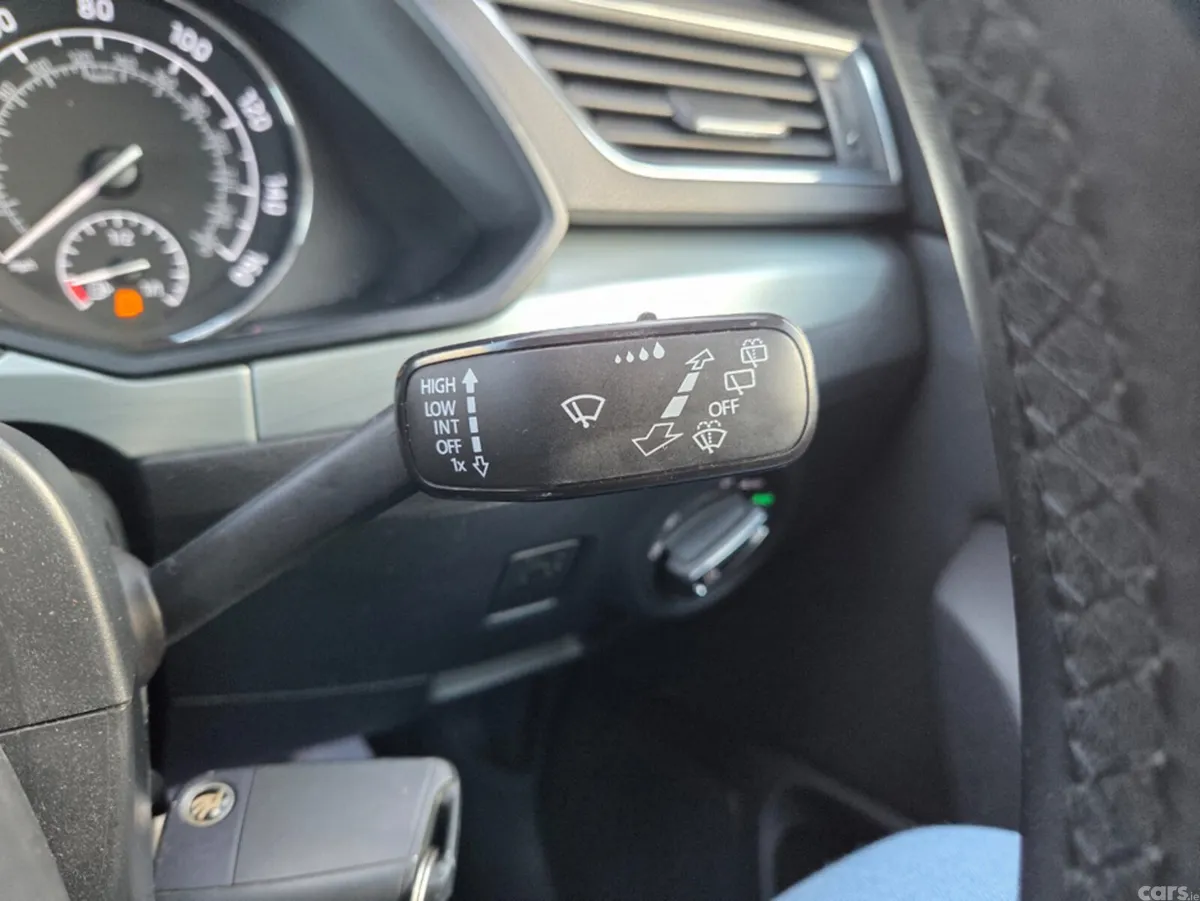 Skoda Superb Estate, Diesel, 2017, Grey