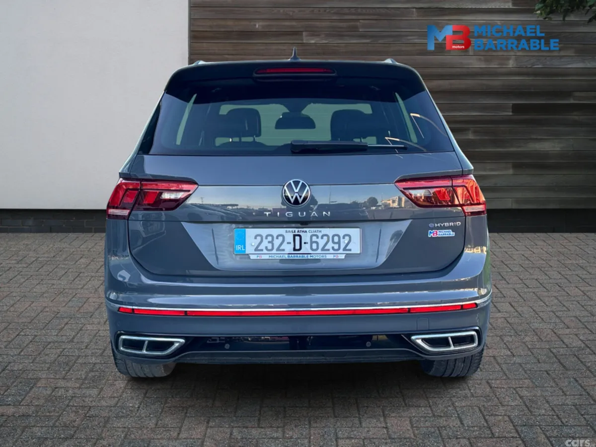 Volkswagen Tiguan SUV, Petrol Plug-in Hybrid, 2023, Grey
