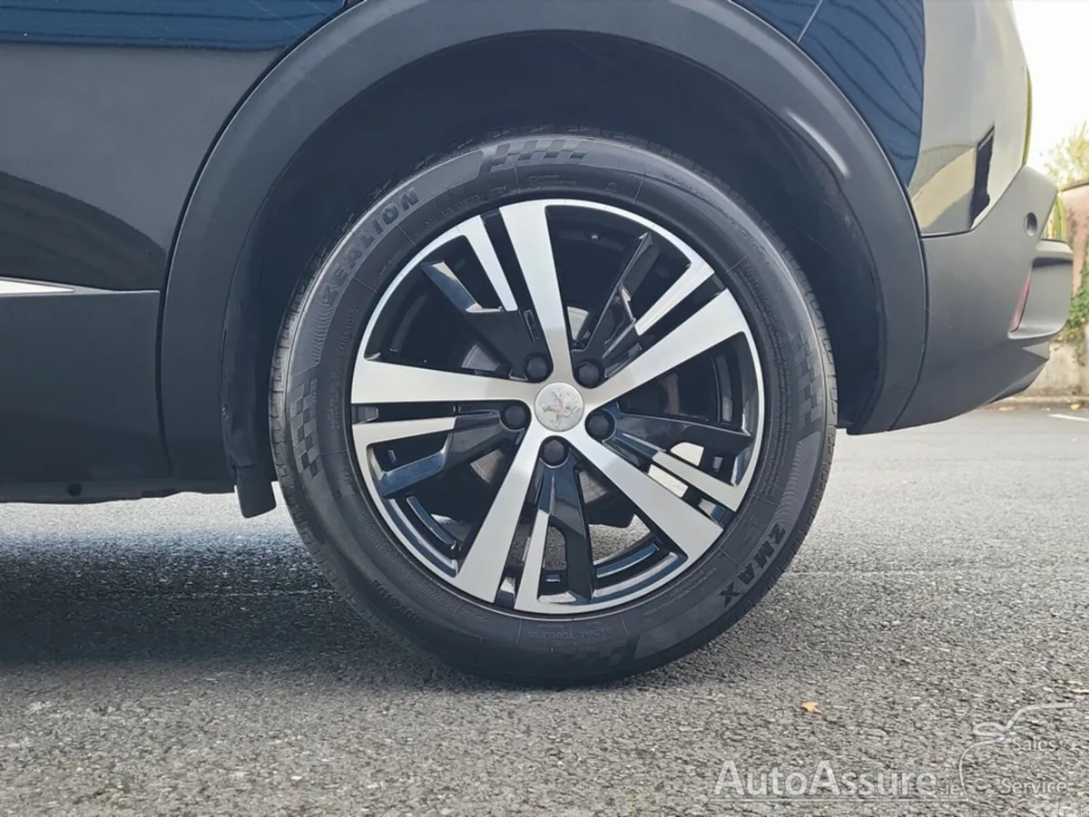 Peugeot 3008 Hatchback, Diesel, 2018, Black