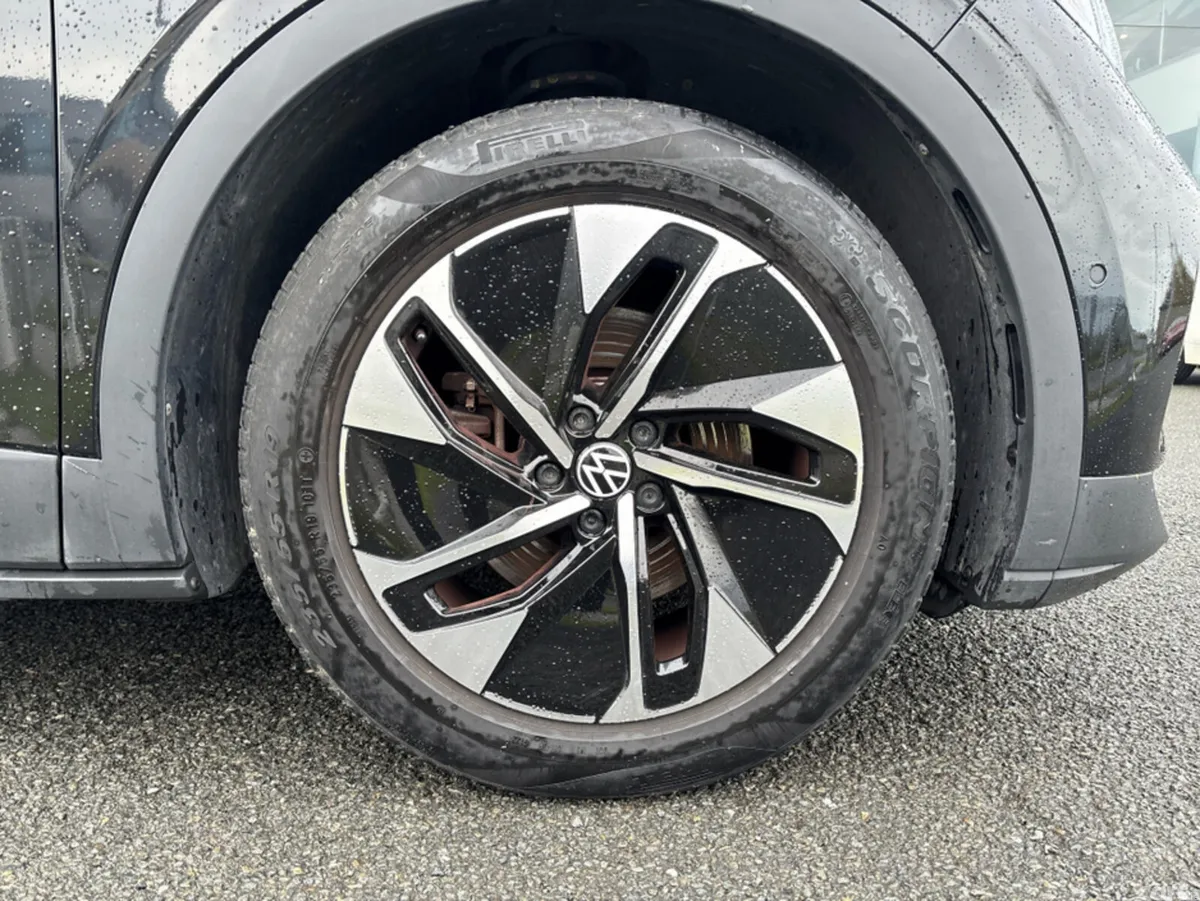 Volkswagen ID.4 Estate, Electric, 2023, Black