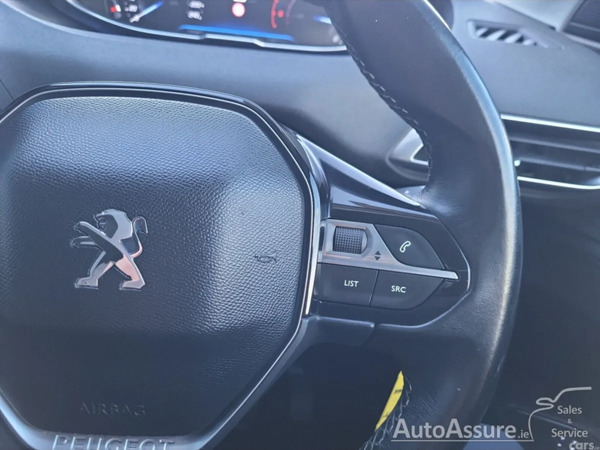 Peugeot 3008 Hatchback, Diesel, 2018, Black