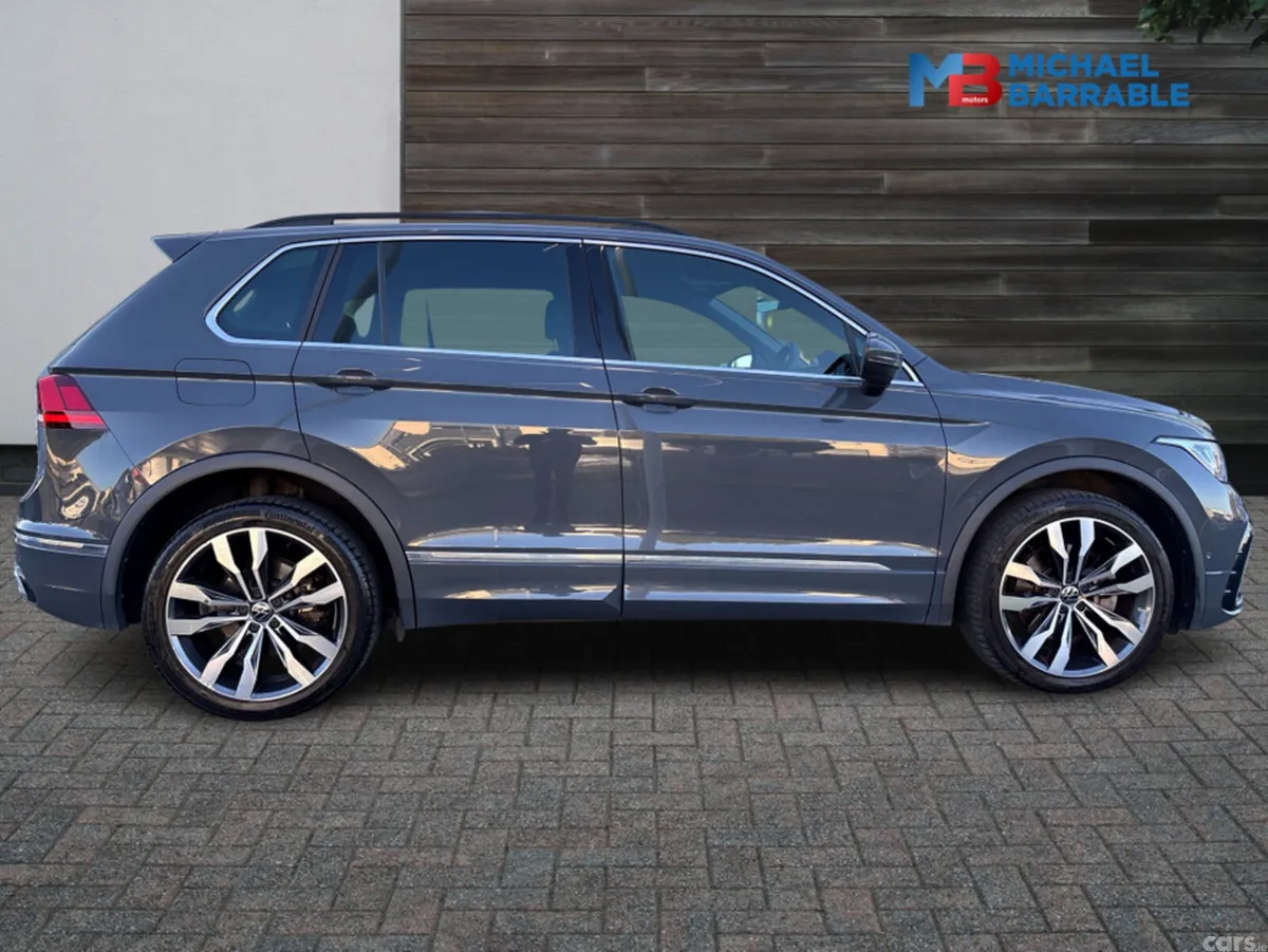 Volkswagen Tiguan SUV, Petrol Plug-in Hybrid, 2023, Grey