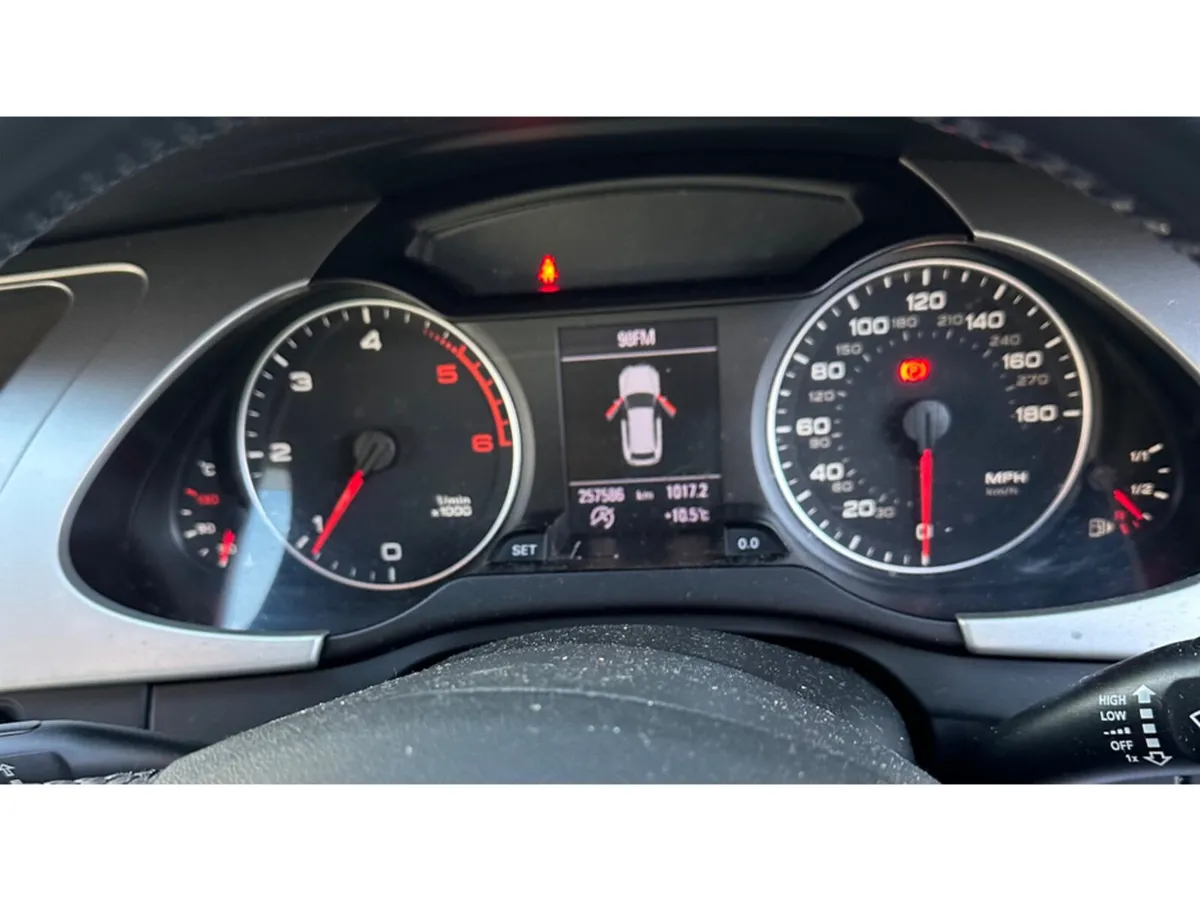 Audi A4 Estate, Diesel, 2012, Black
