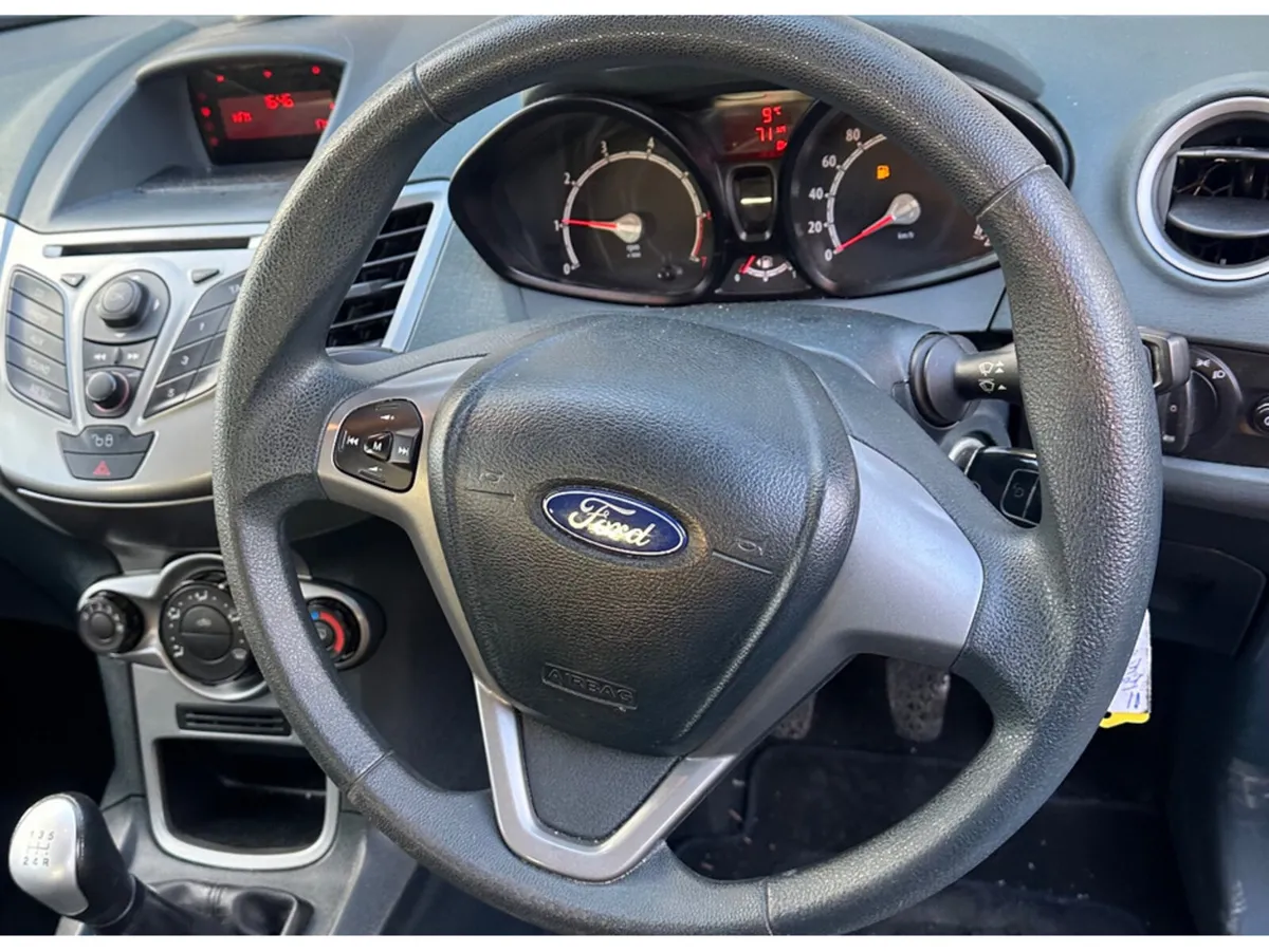 Ford Fiesta Hatchback, Petrol, 2011, Blue