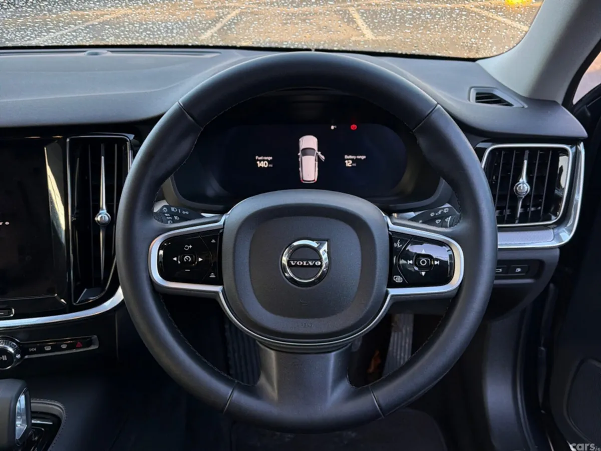Volvo V60 Estate, Petrol Plug-in Hybrid, 2025, Blue