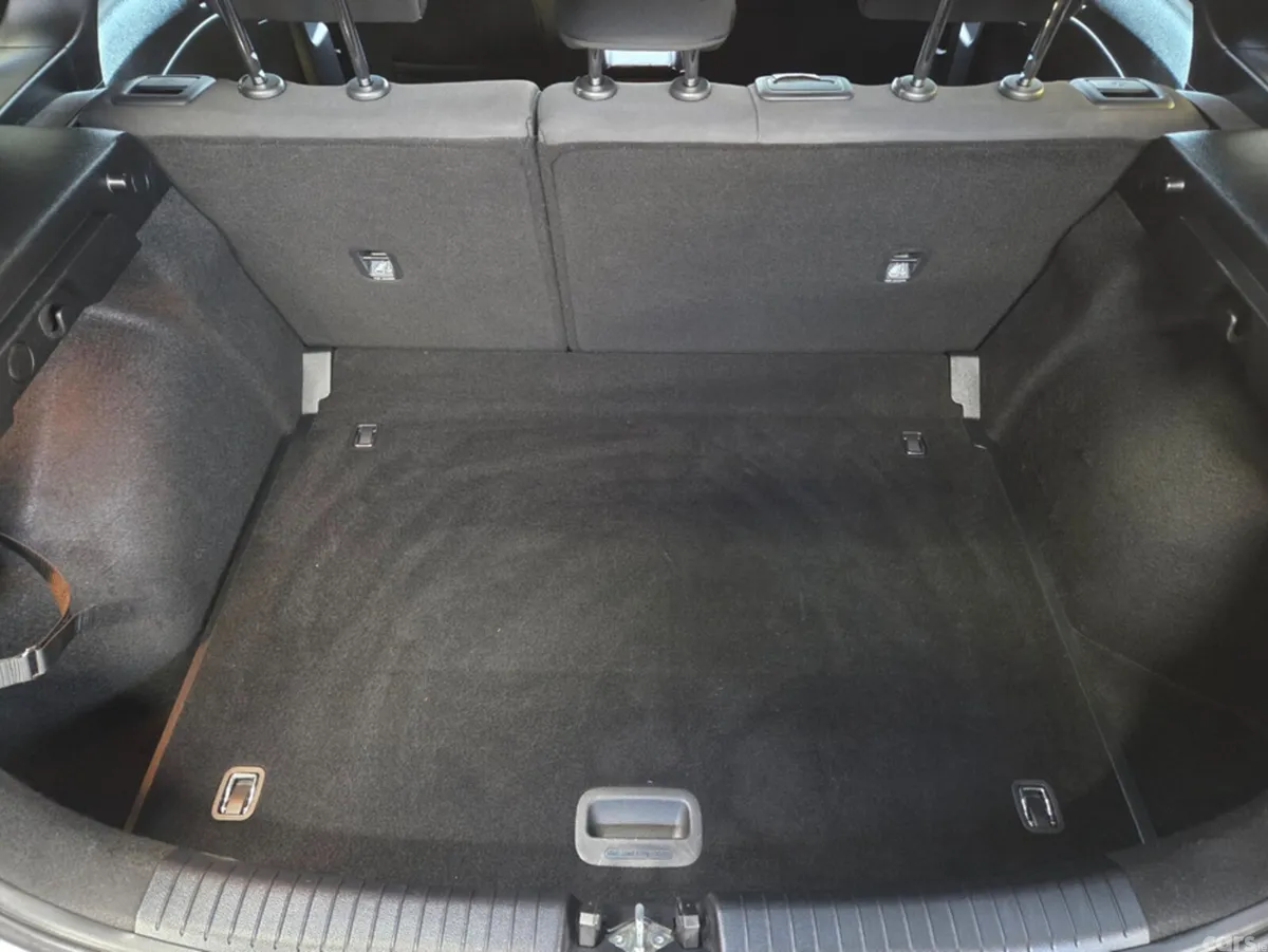 Kia Ceed Hatchback, Diesel, 2023, White