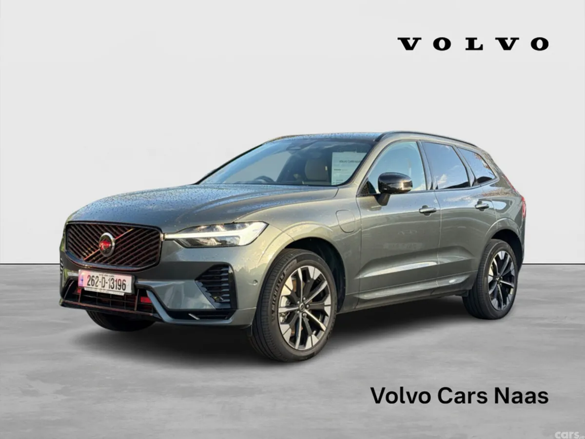 Volvo XC60 SUV, Petrol Plug-in Hybrid, 2026, Green