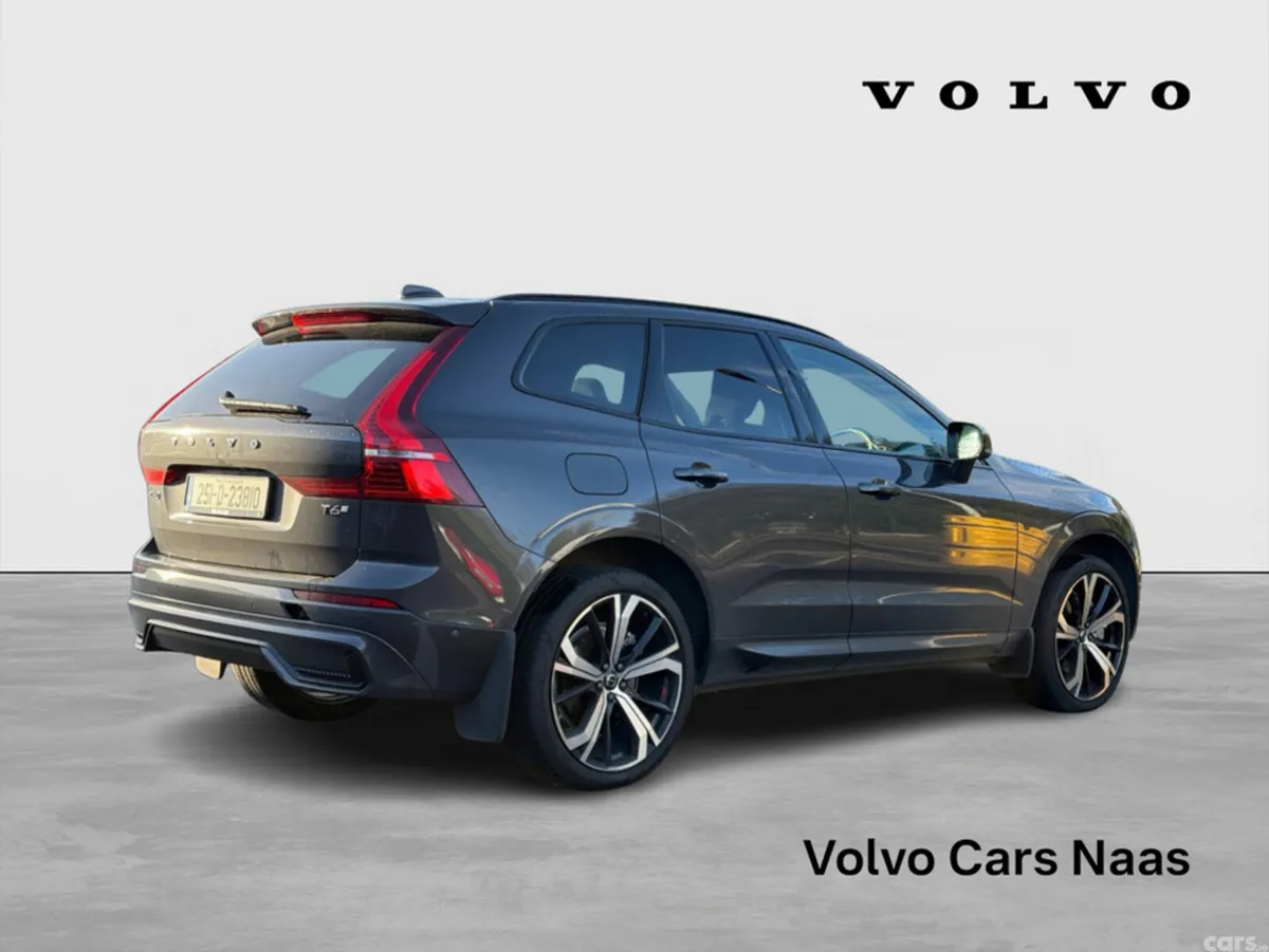 Volvo XC60 SUV, Petrol Plug-in Hybrid, 2025, Grey