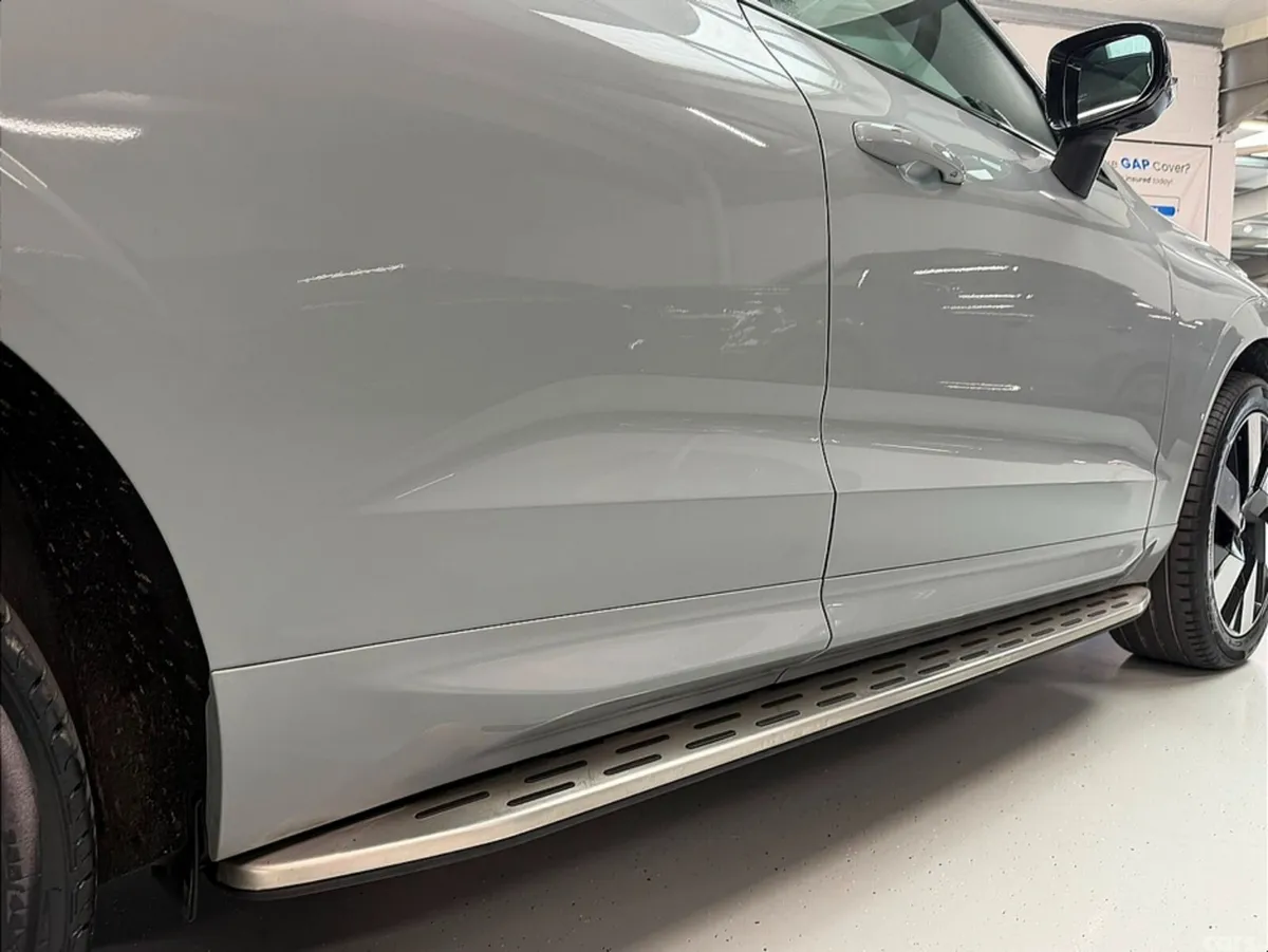 Volvo XC60 SUV, Petrol Plug-in Hybrid, 2024, Grey