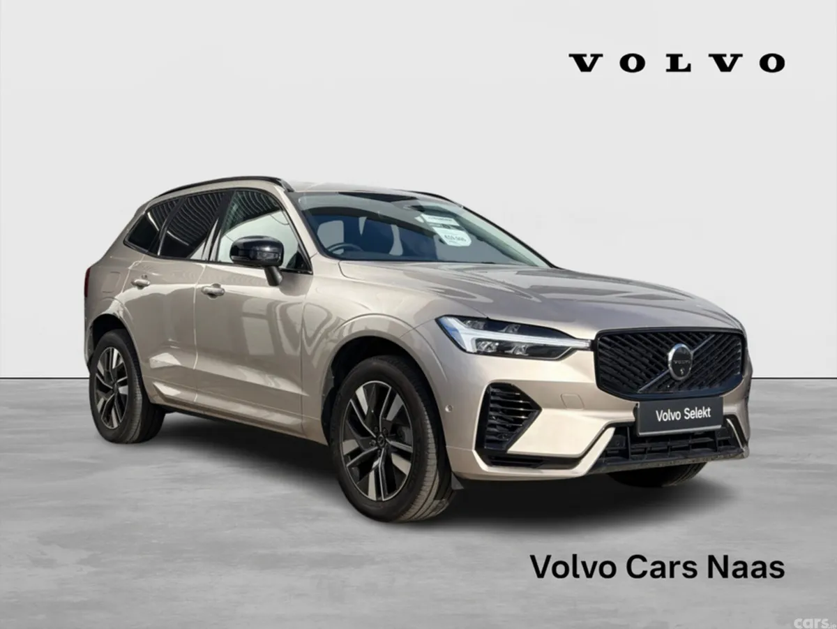Volvo XC60 MPV, Petrol Plug-in Hybrid, 2025, Gold