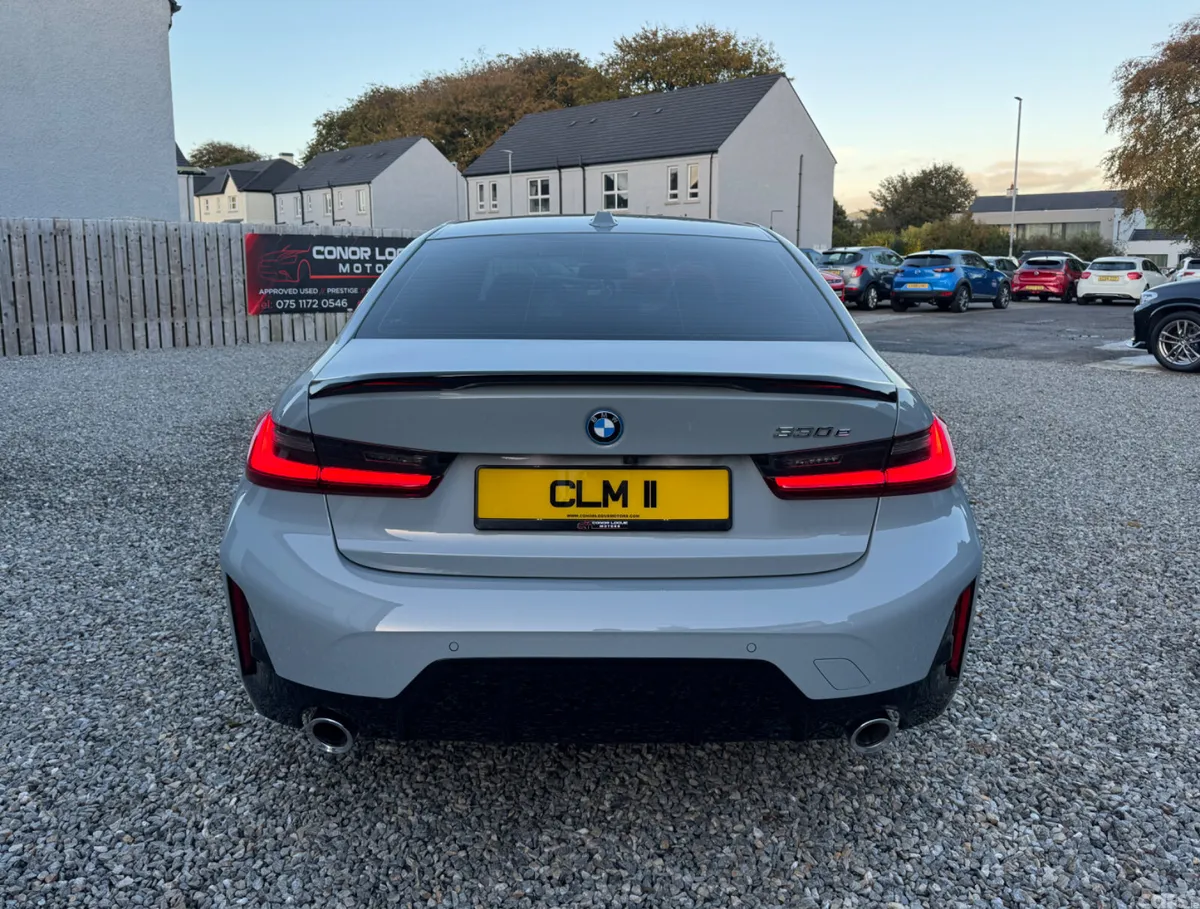 BMW 3-Series Saloon, Petrol Hybrid, 2023, Grey