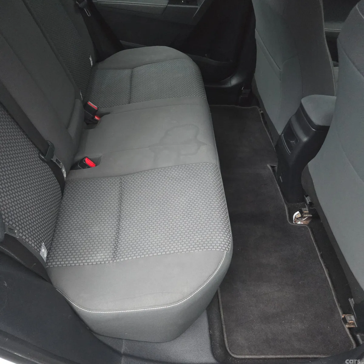 Toyota Corolla Saloon, Petrol, 2017, White