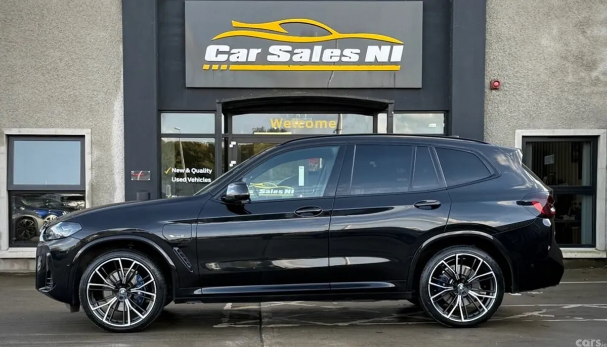 BMW X3 SUV, Petrol Hybrid, 2022, Black
