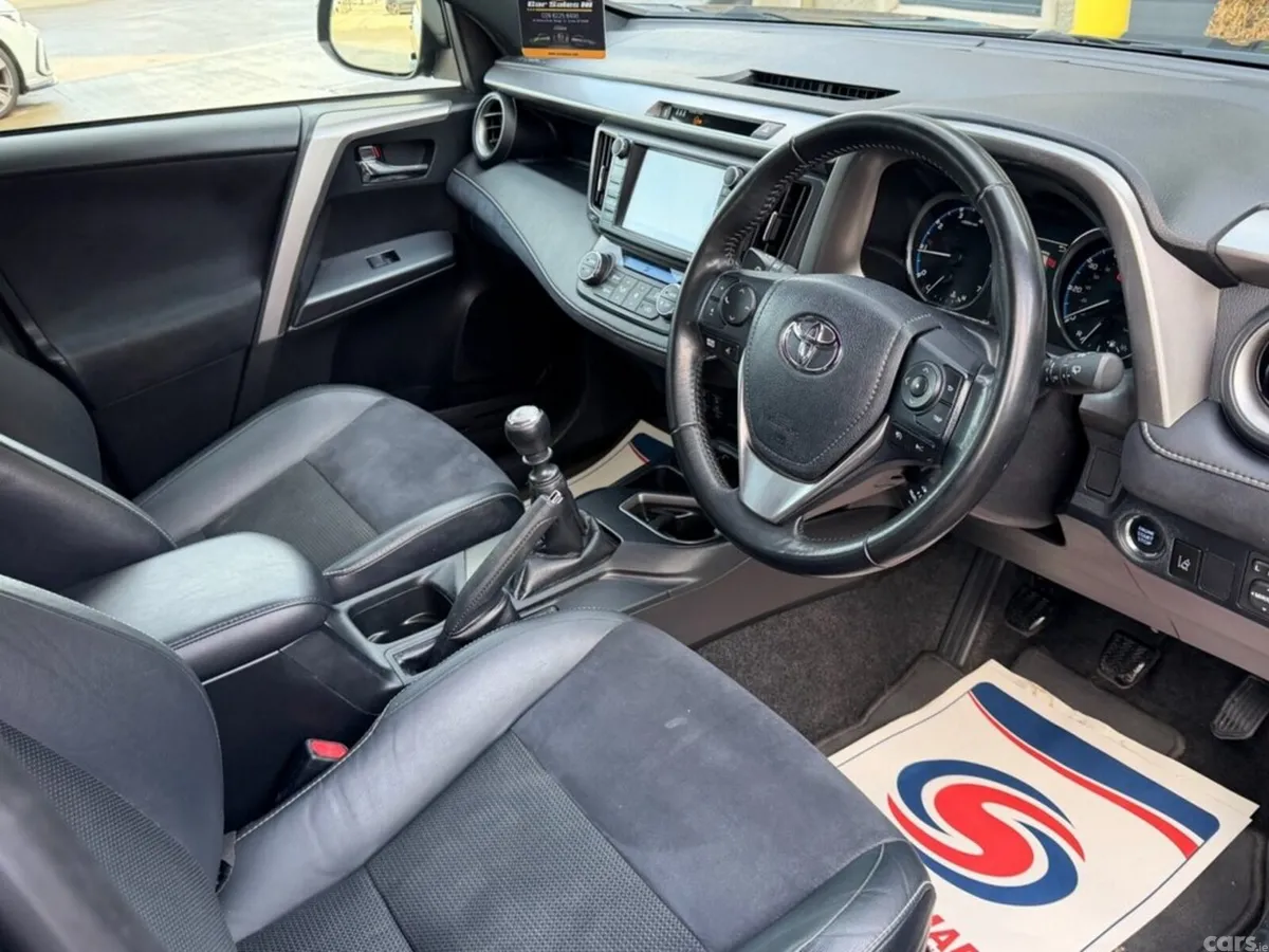 Toyota RAV4 SUV, 2018, 