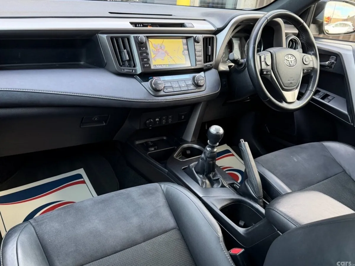 Toyota RAV4 SUV, 2018, 