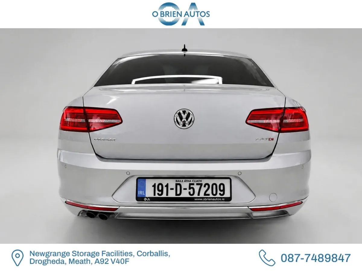 Volkswagen Passat Saloon, Diesel, 2019, Silver
