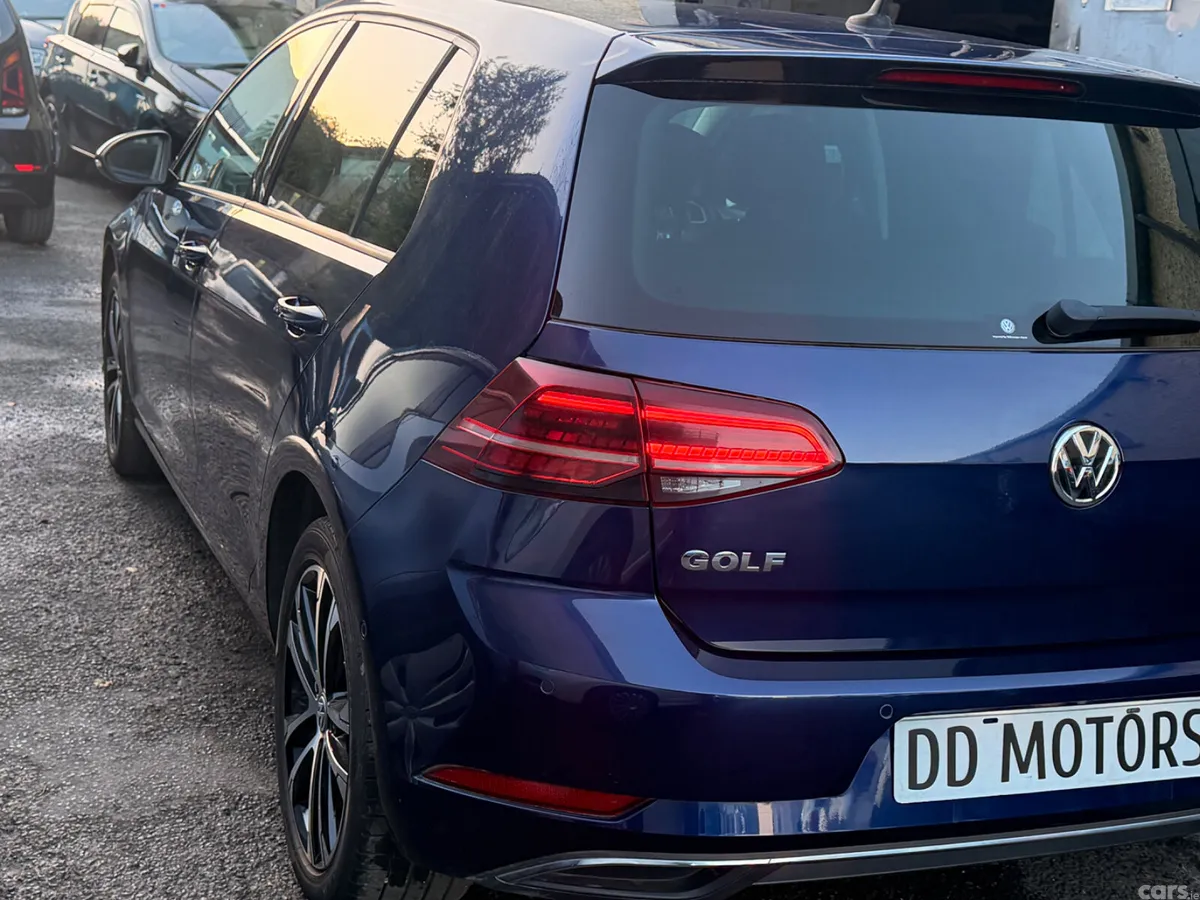 Volkswagen Golf Hatchback, Petrol, 2019, Blue