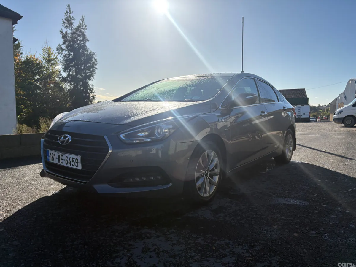 Hyundai i40 Saloon, Diesel, 2016, Silver