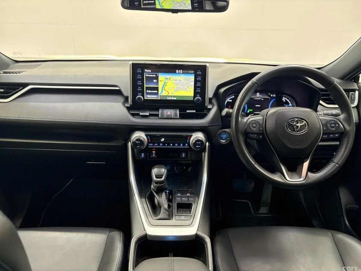 Toyota RAV4 SUV, Petrol Hybrid, 2022, White