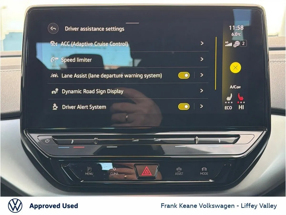 Volkswagen ID.4 SUV, Electric, 2023, Blue