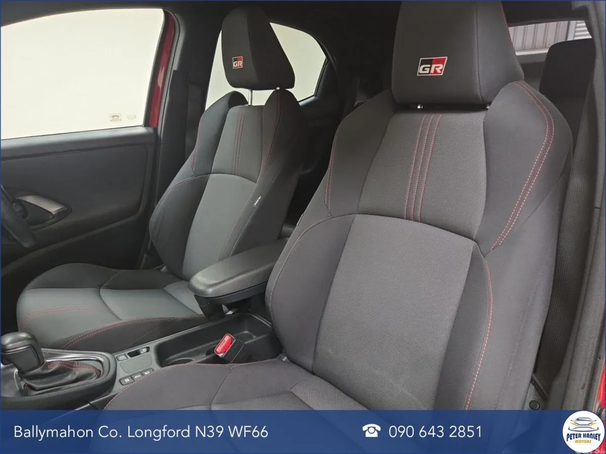 Toyota Yaris Hatchback, Petrol Hybrid, 2022, Red