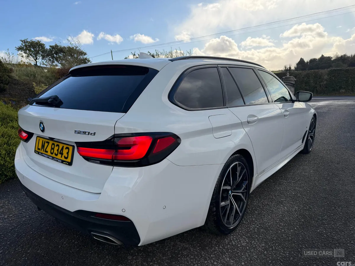 BMW 5-Series Estate, Diesel Hybrid, 2023, White
