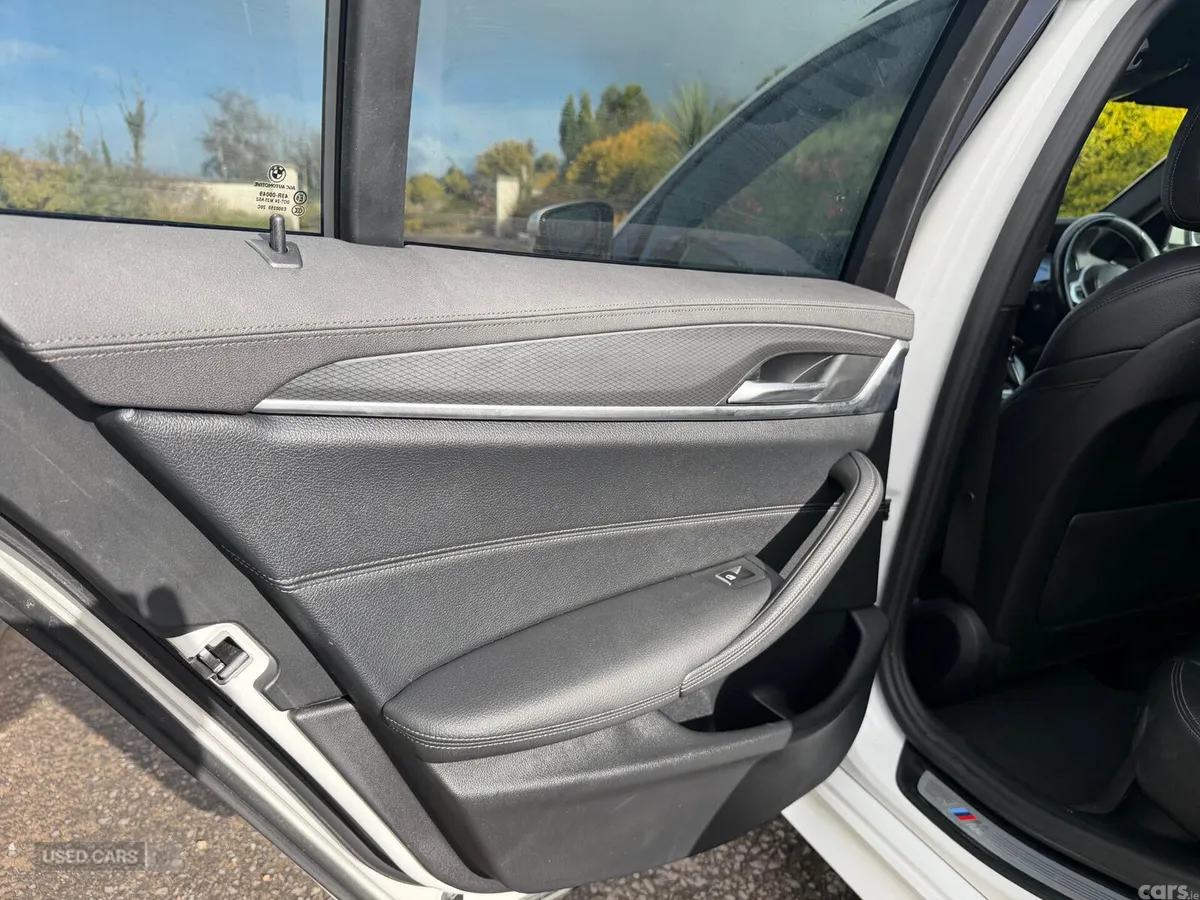 BMW 5-Series Estate, Diesel Hybrid, 2023, White