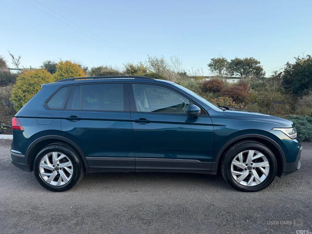 Volkswagen Tiguan SUV, Diesel, 2023, Blue