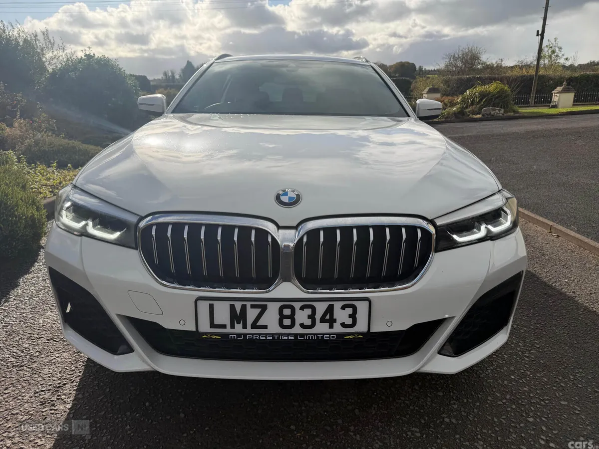 BMW 5-Series Estate, Diesel Hybrid, 2023, White