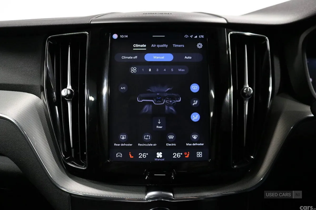 Volvo XC60 SUV, Petrol Hybrid, 2025, Grey