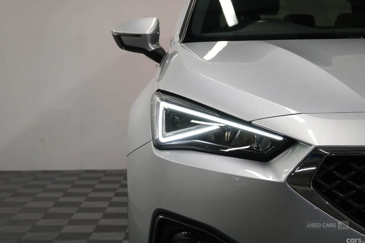 SEAT Tarraco SUV, Petrol, 2022, Silver