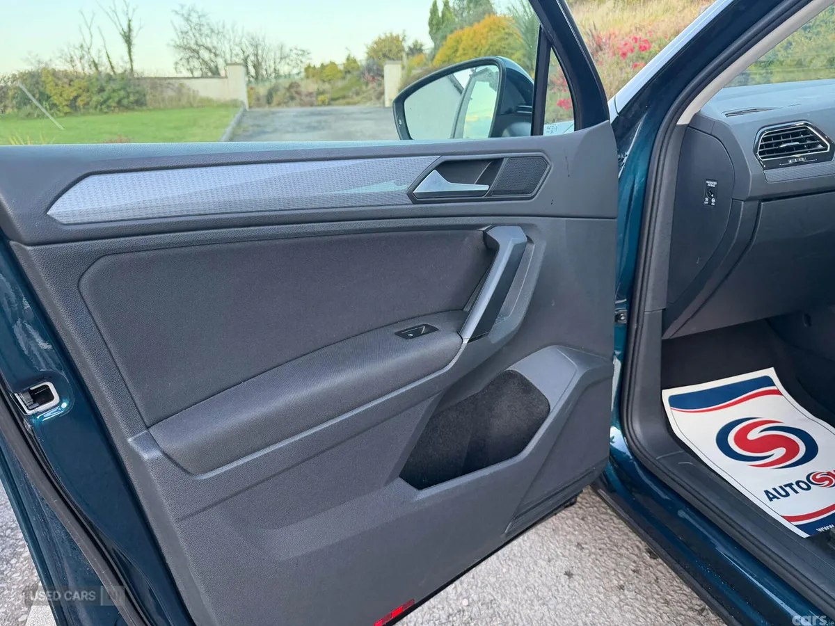 Volkswagen Tiguan SUV, Diesel, 2023, Blue