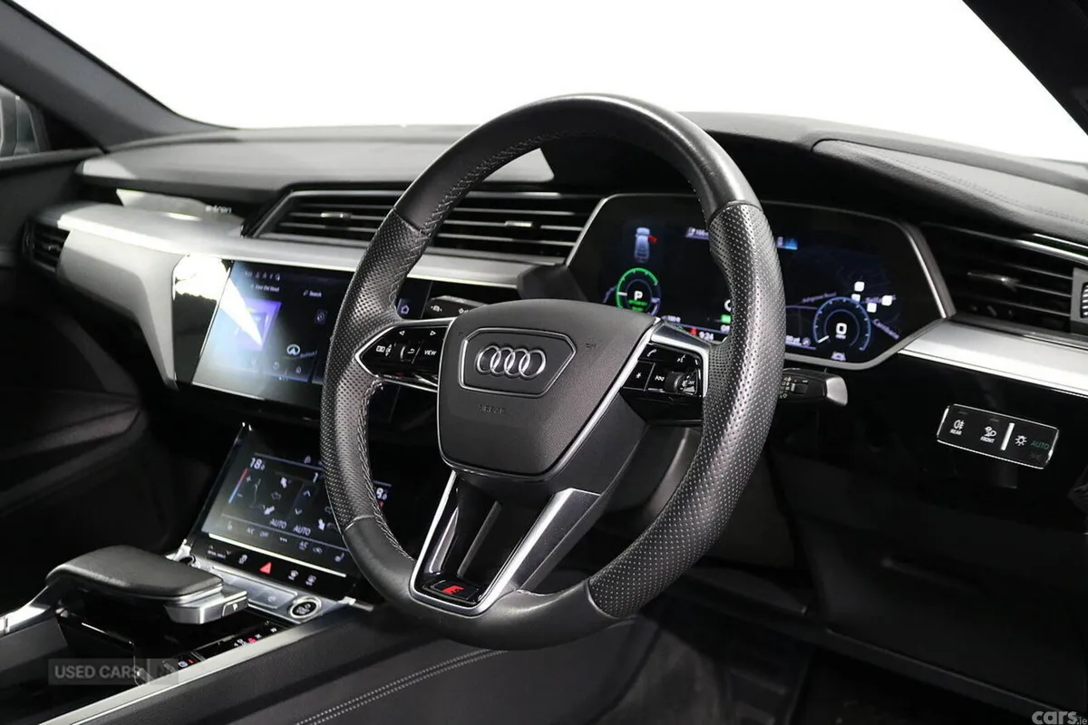 Audi e-tron SUV, Electric, 2022, Grey