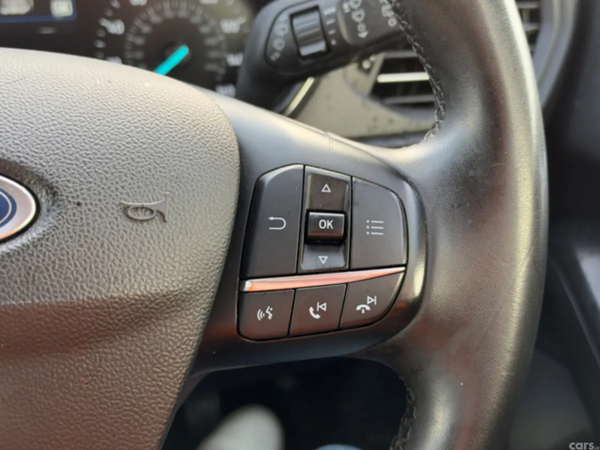 Ford Focus Hatchback, Diesel, 2021, White